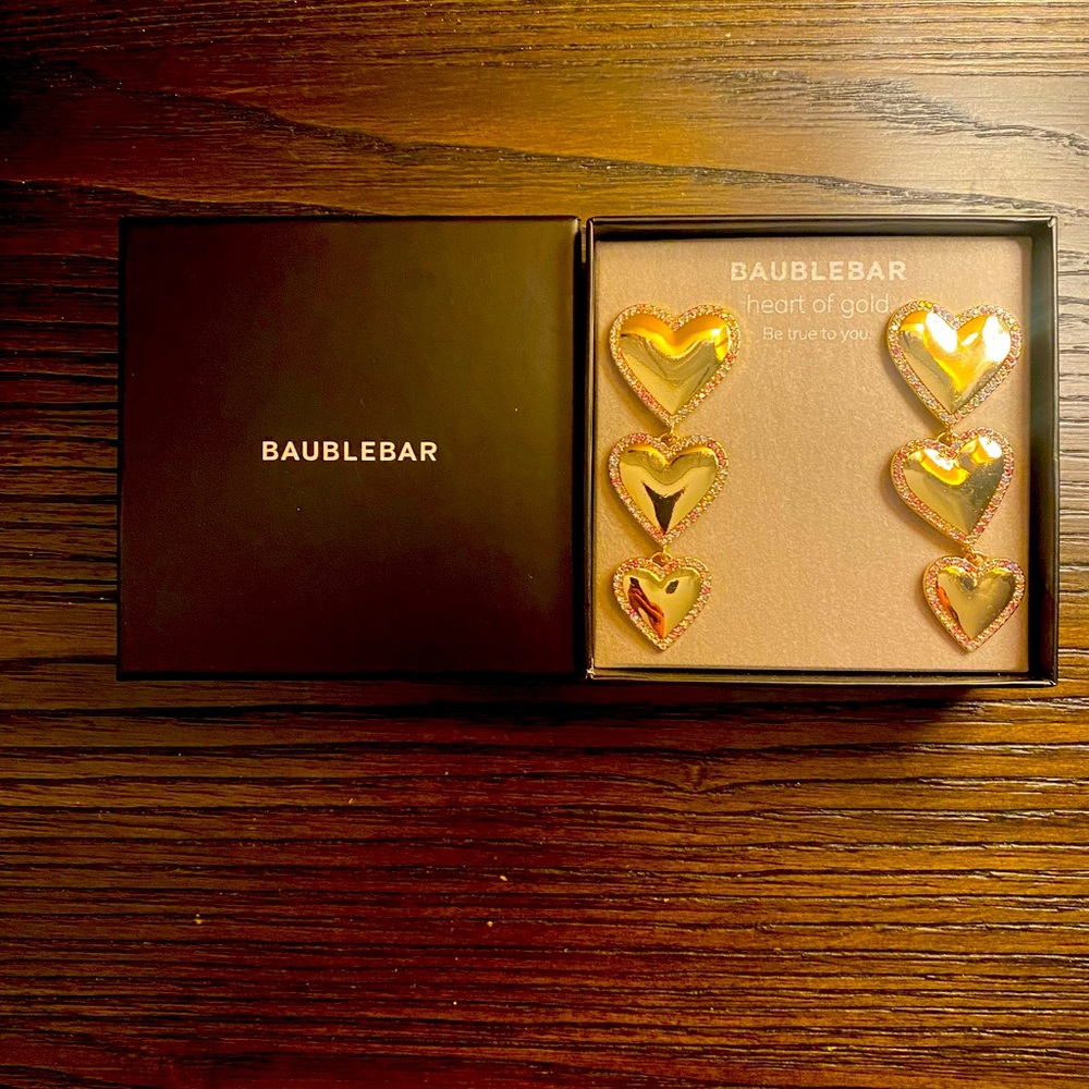 NEW BaubleBar gold heart earrings